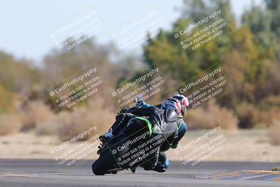 media/Dec-18-2022-SoCal Trackdays (Sun) [[8099a50955]]/Turn 7 Backside (1125am)/